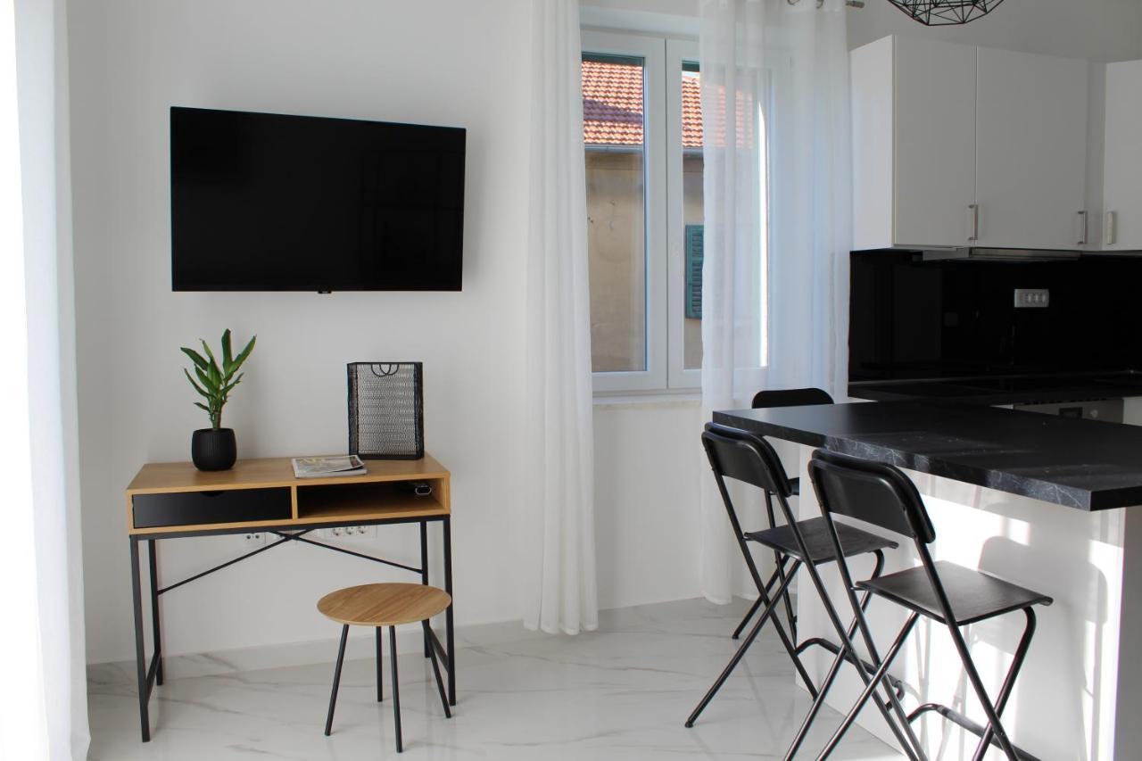 The Site Apartments Σπλιτ Εξωτερικό φωτογραφία